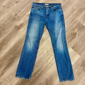 Levis 505 Straight Leg Jeans